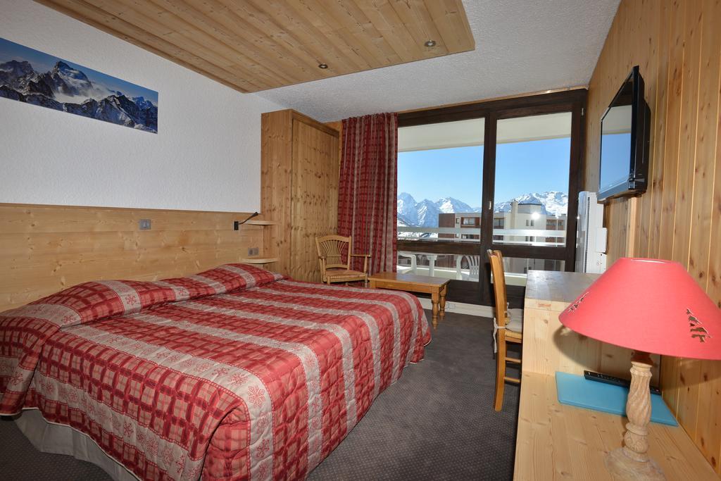 Hotel Le Dome Альп-д'Юэз Экстерьер фото